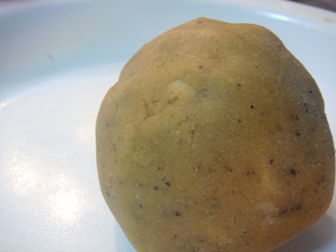 Vella Seedai made in a homogenous ball. 